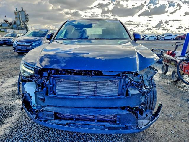 Фото 5 - VOLVO XC40 PLUS