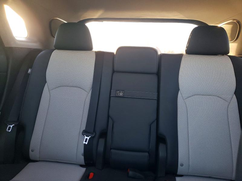 Фото 10 - LEXUS RX350