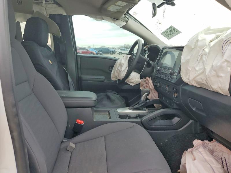 Фото 10 - NISSAN FRONTIER