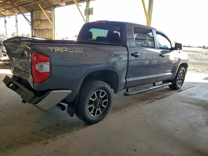Фото 3 - TOYOTA TUNDRA