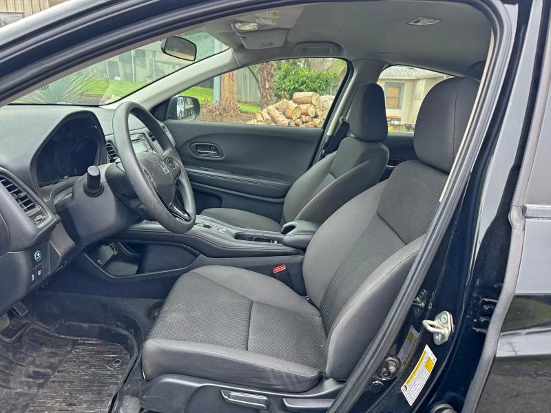 Фото 12 - HONDA HR-V