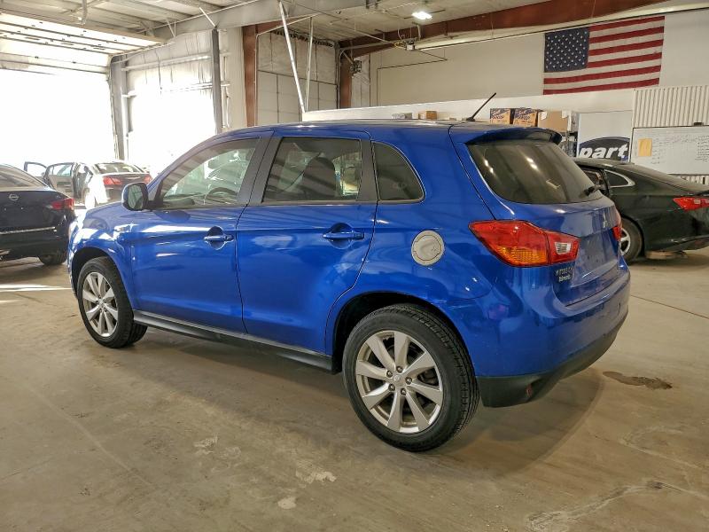 Фото 2 - MITSUBISHI OUTLANDER