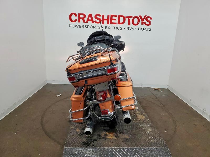 HARLEY-DAVIDSON FLHTCUI 10 2008