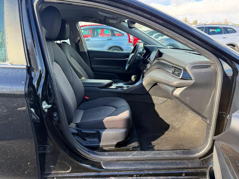 Фото 5 - TOYOTA CAMRY