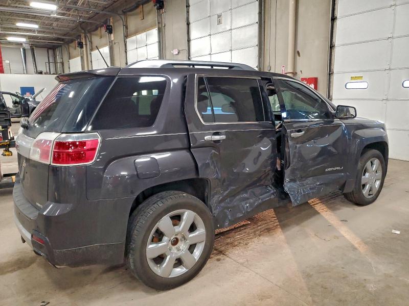 Фото 3 - GMC TERRAIN