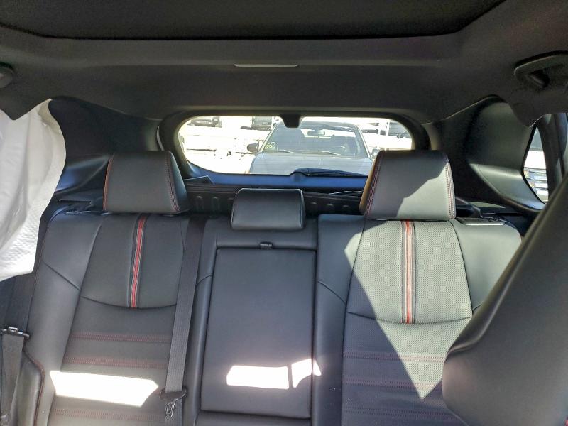 Фото 10 - TOYOTA RAV4