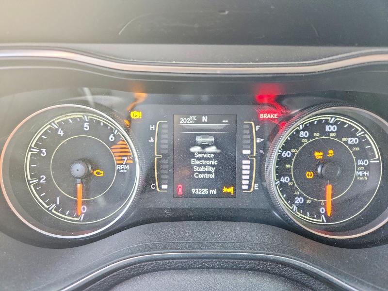 Фото 9 - JEEP GRAND CHER