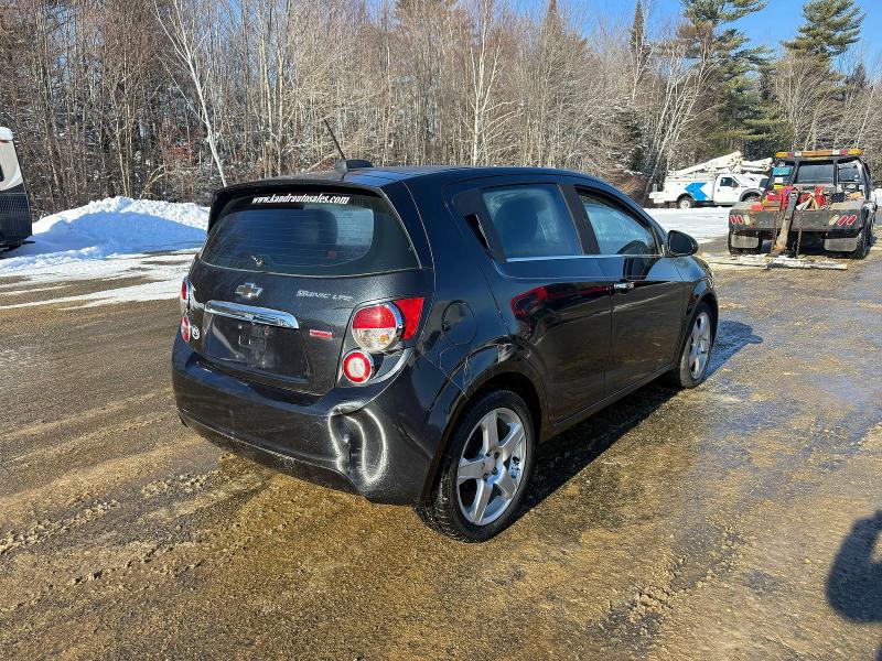 Фото 4 - CHEVROLET SONIC