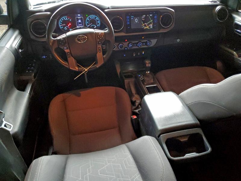 Фото 8 - TOYOTA TACOMA