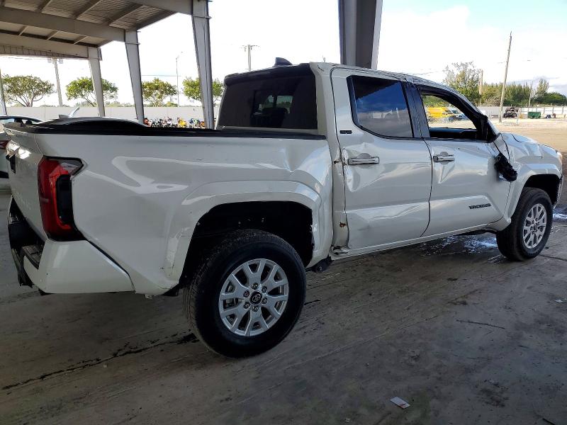 Фото 3 - TOYOTA TACOMA