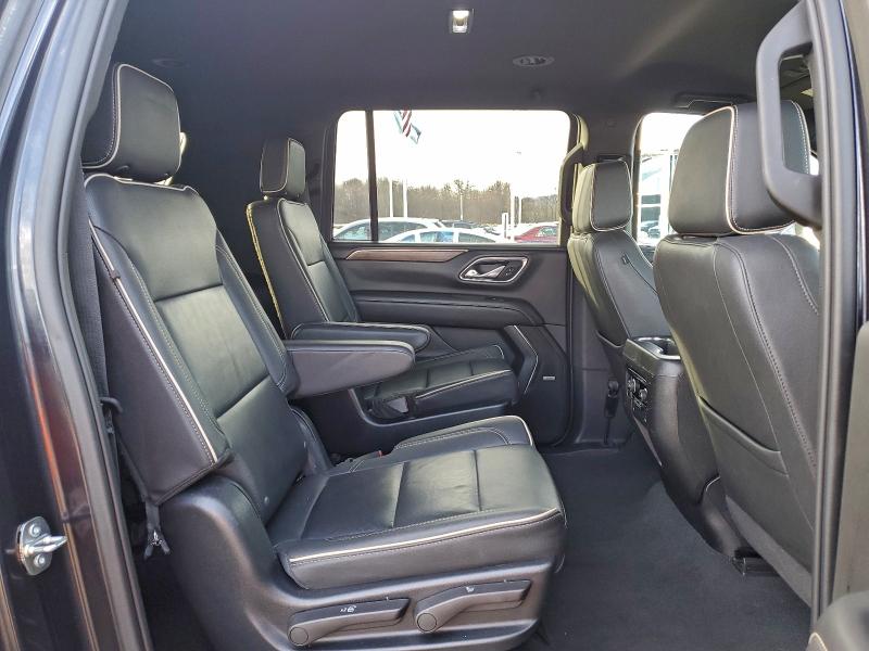 Фото 11 - CHEVROLET SUBURBAN