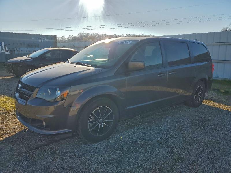 Фото 1 - DODGE CARAVAN