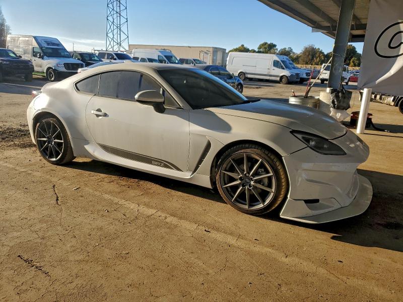 Фото 4 - SUBARU BRZ