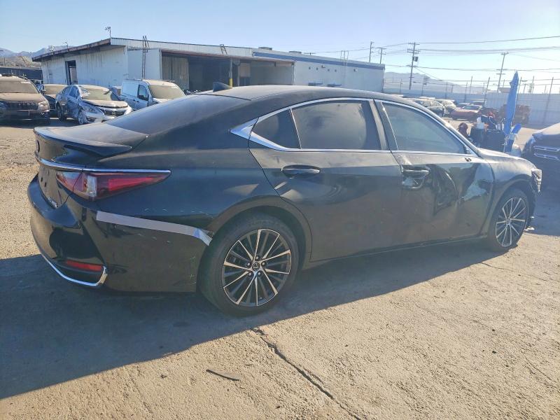 Фото 3 - LEXUS ES300