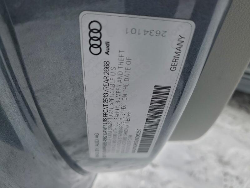 Фото 12 - AUDI A5