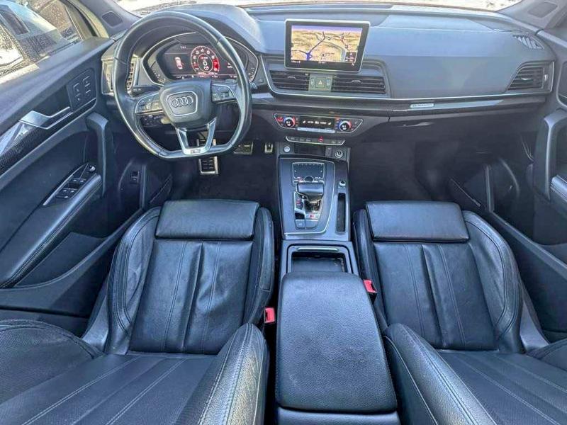 Фото 9 - AUDI SQ5