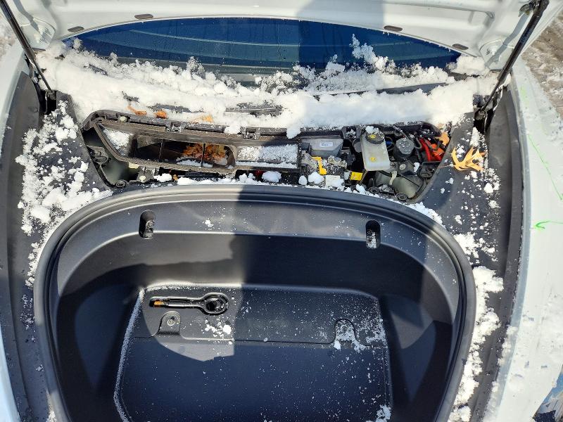 Фото 11 - TESLA MODEL 3