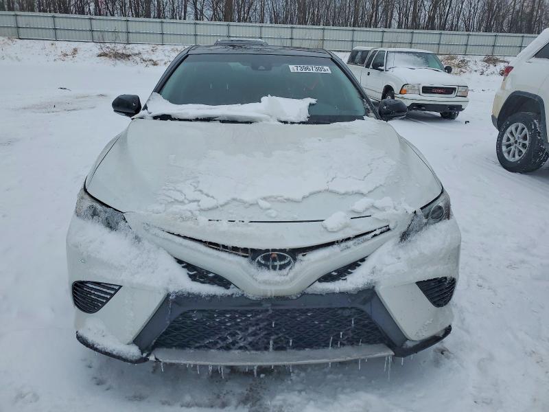 Фото 5 - TOYOTA CAMRY