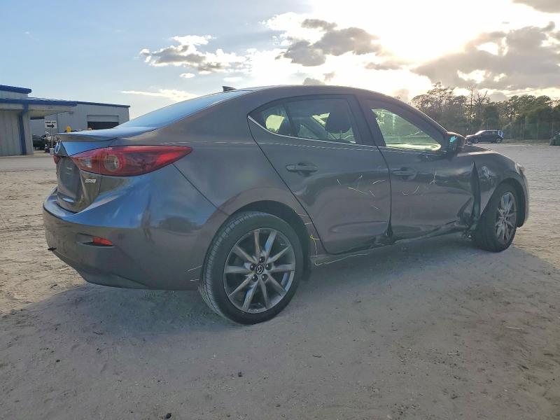 Фото 3 - MAZDA 3