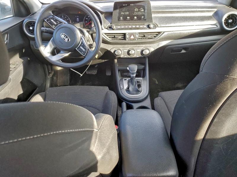 Фото 8 - KIA FORTE