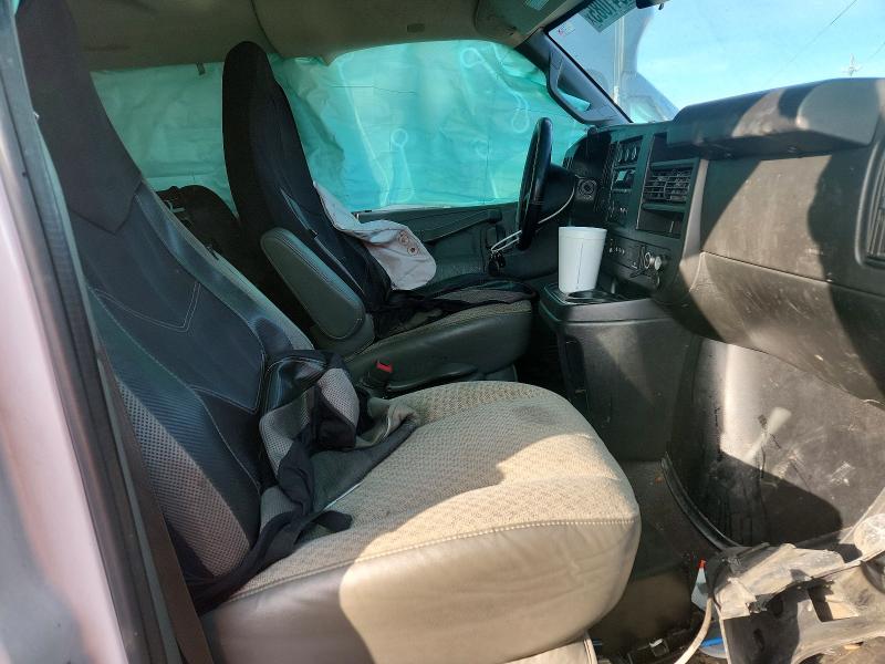 Фото 7 - CHEVROLET EXPRESS