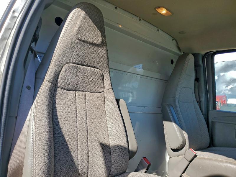 Фото 11 - CHEVROLET EXPRESS