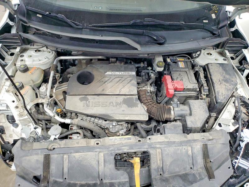 Фото 11 - NISSAN ROGUE