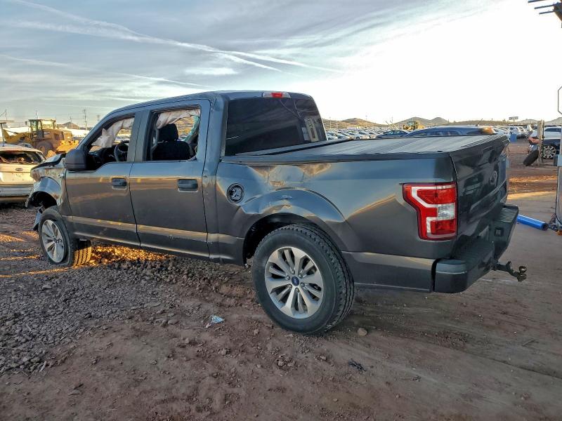 Фото 2 - FORD F-150
