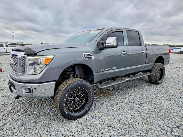 Фото 1 - NISSAN TITAN