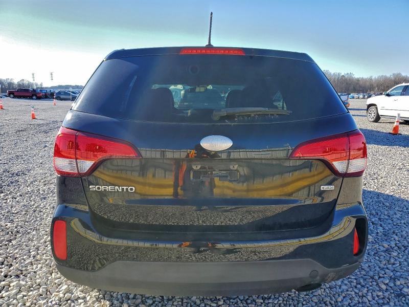 Фото 6 - KIA SORENTO