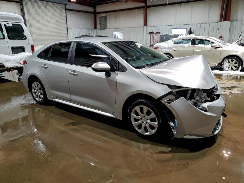 Фото 4 - TOYOTA COROLLA