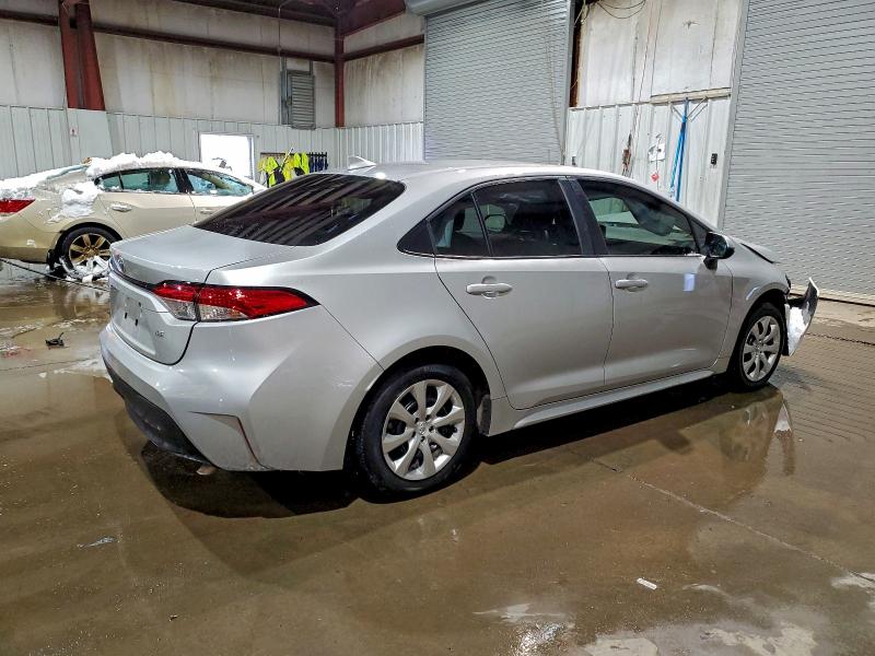 Фото 3 - TOYOTA COROLLA