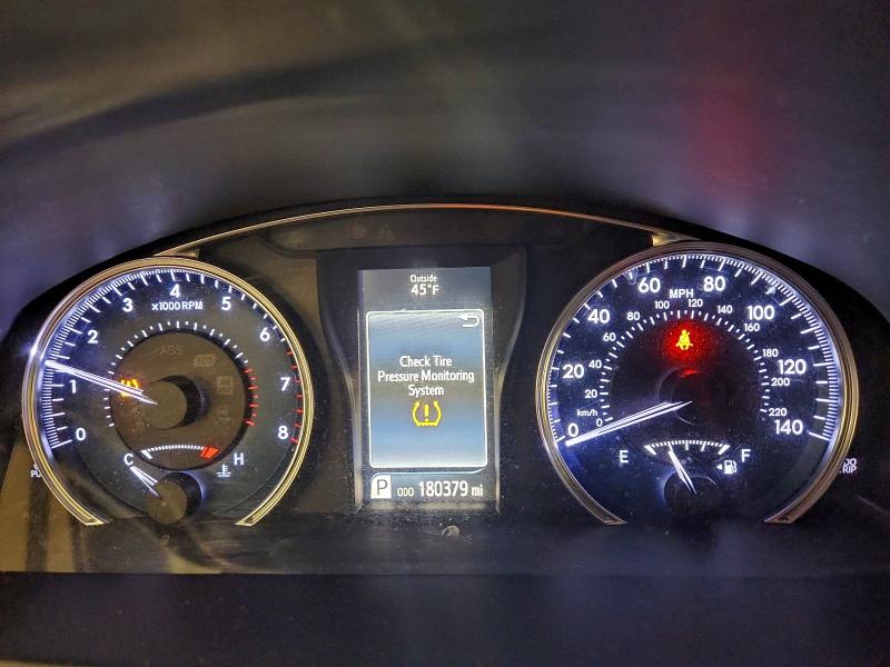 Фото 9 - TOYOTA CAMRY