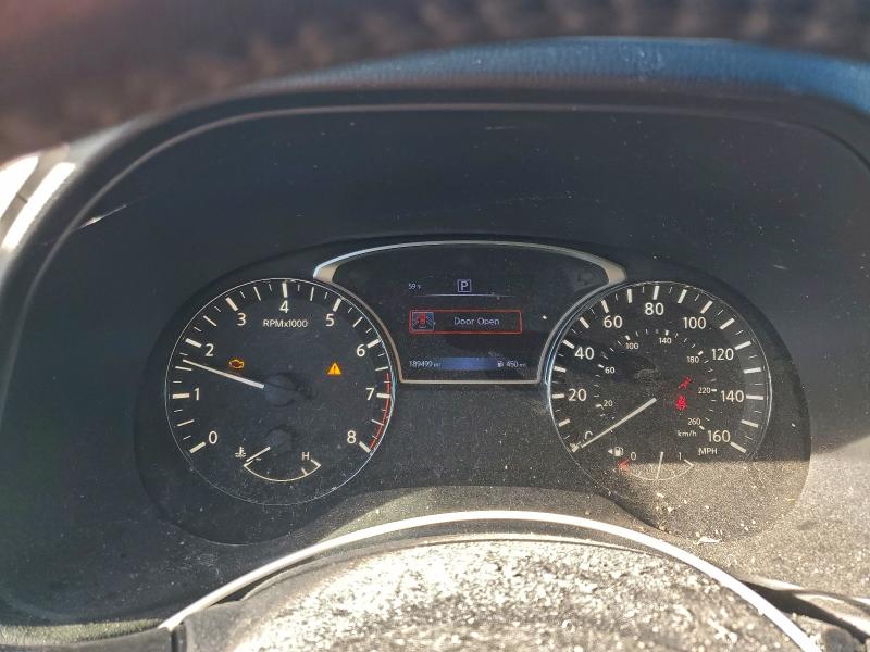 Фото 9 - NISSAN PATHFINDER