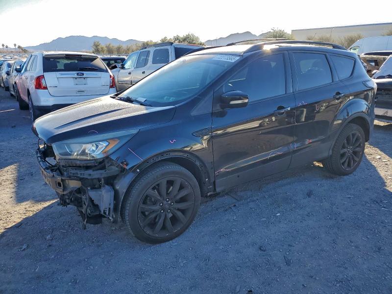 Фото 1 - FORD ESCAPE