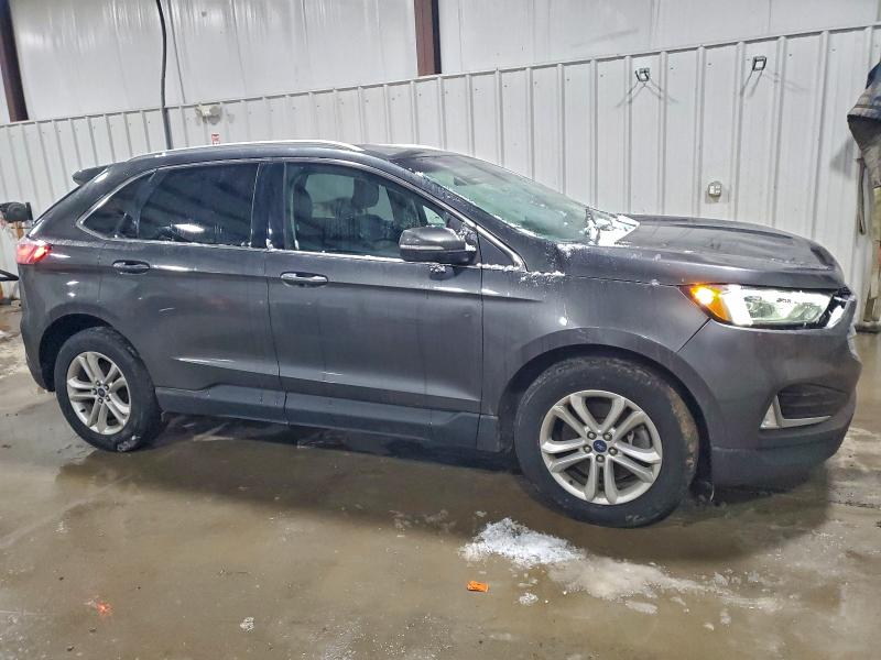 Фото 4 - FORD EDGE