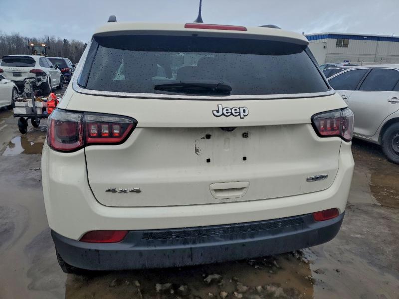 Фото 6 - JEEP COMPASS