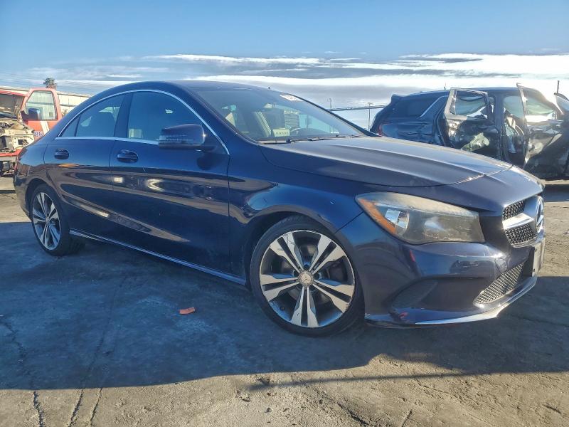 Фото 4 - MERCEDES-BENZ CLA-CLASS