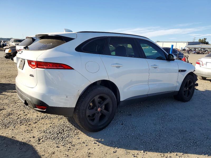 Фото 3 - JAGUAR F-PACE