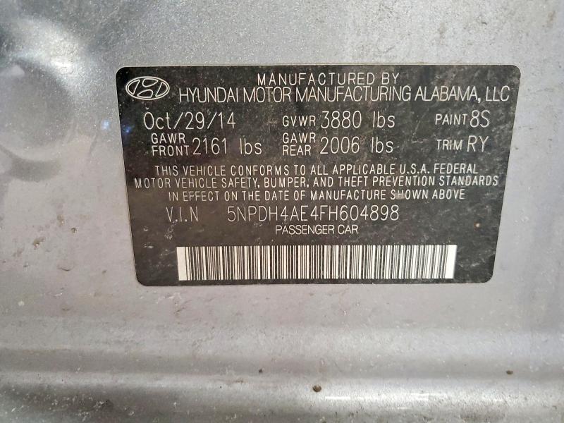 Фото 12 - HYUNDAI ELANTRA