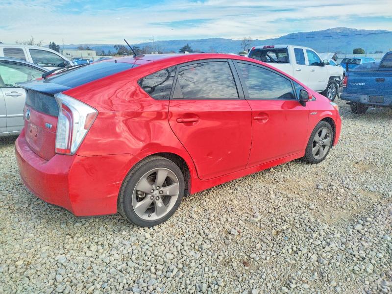 Фото 3 - TOYOTA PRIUS