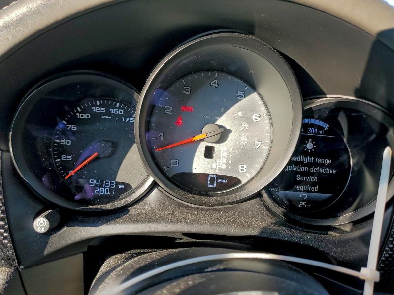 Фото 9 - PORSCHE MACAN