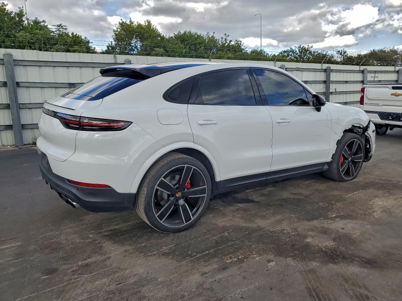 Фото 3 - PORSCHE CAYENNE