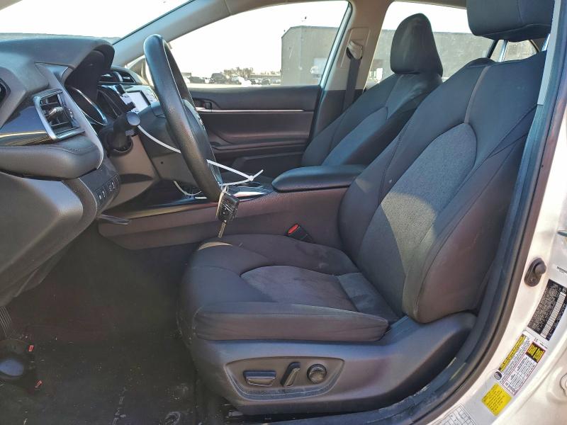 Фото 7 - TOYOTA CAMRY