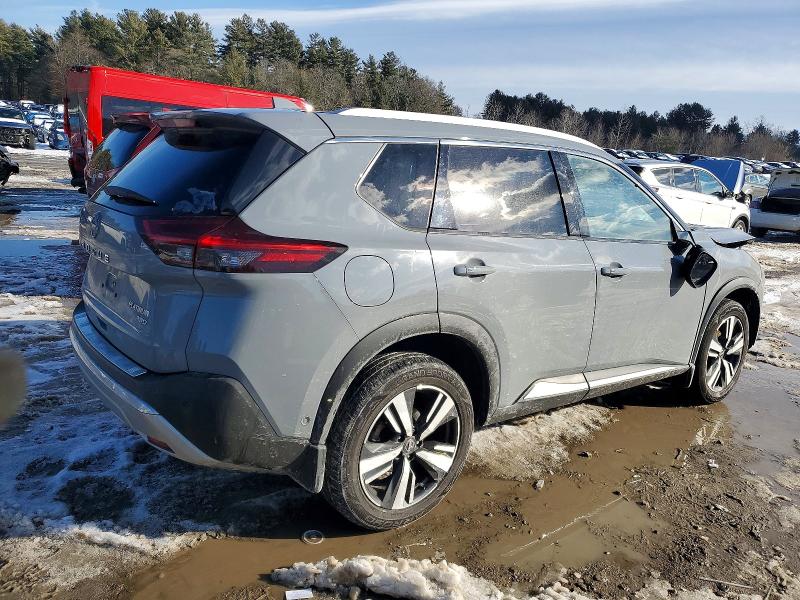 Фото 3 - NISSAN ROGUE