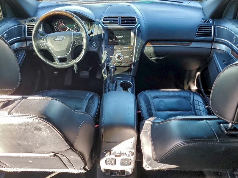 Фото 8 - FORD EXPLORER