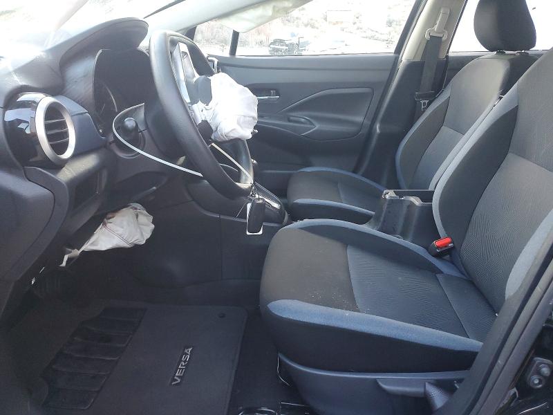 Фото 7 - NISSAN VERSA