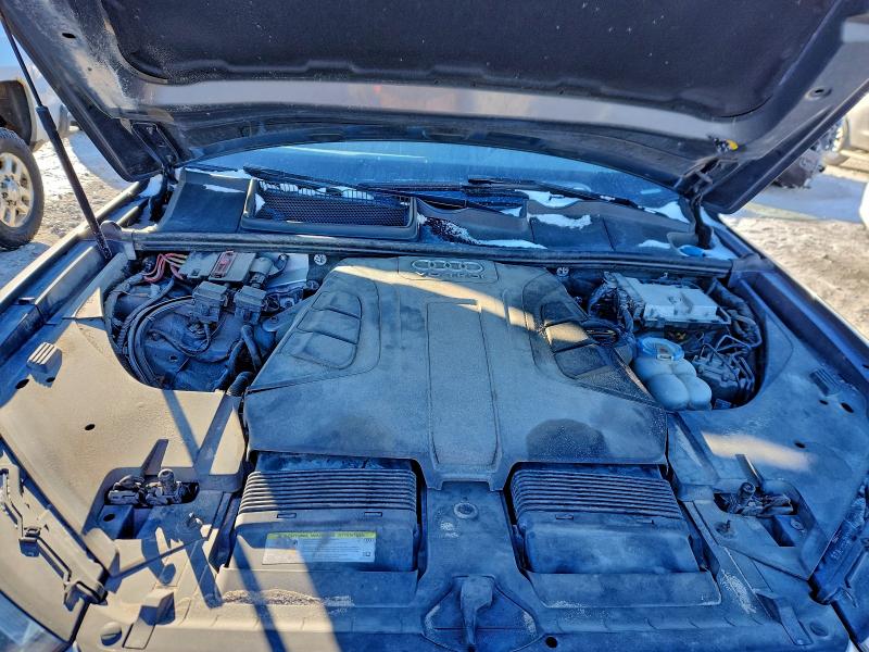 Фото 11 - AUDI Q7