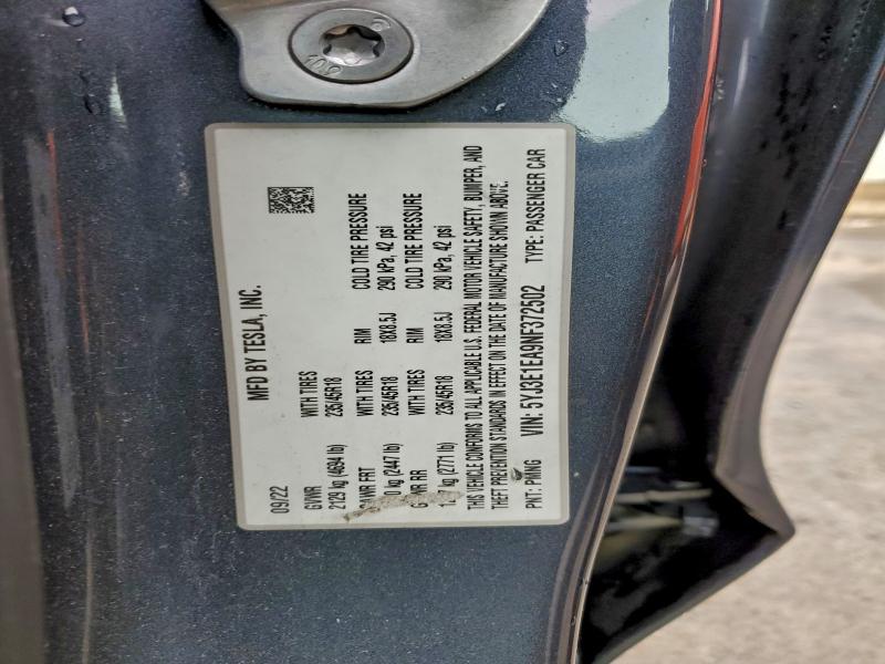 Фото 12 - TESLA MODEL 3