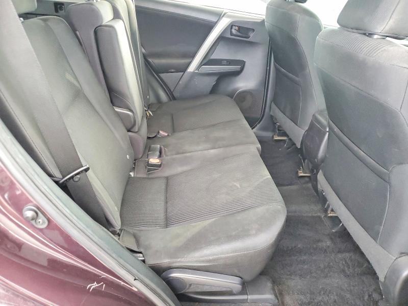 Фото 11 - TOYOTA RAV4